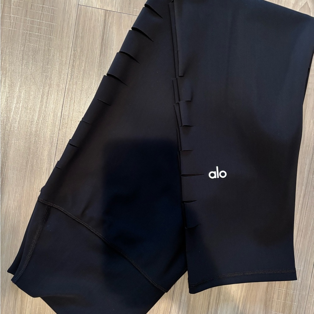 ALO Yoga Black Leggings